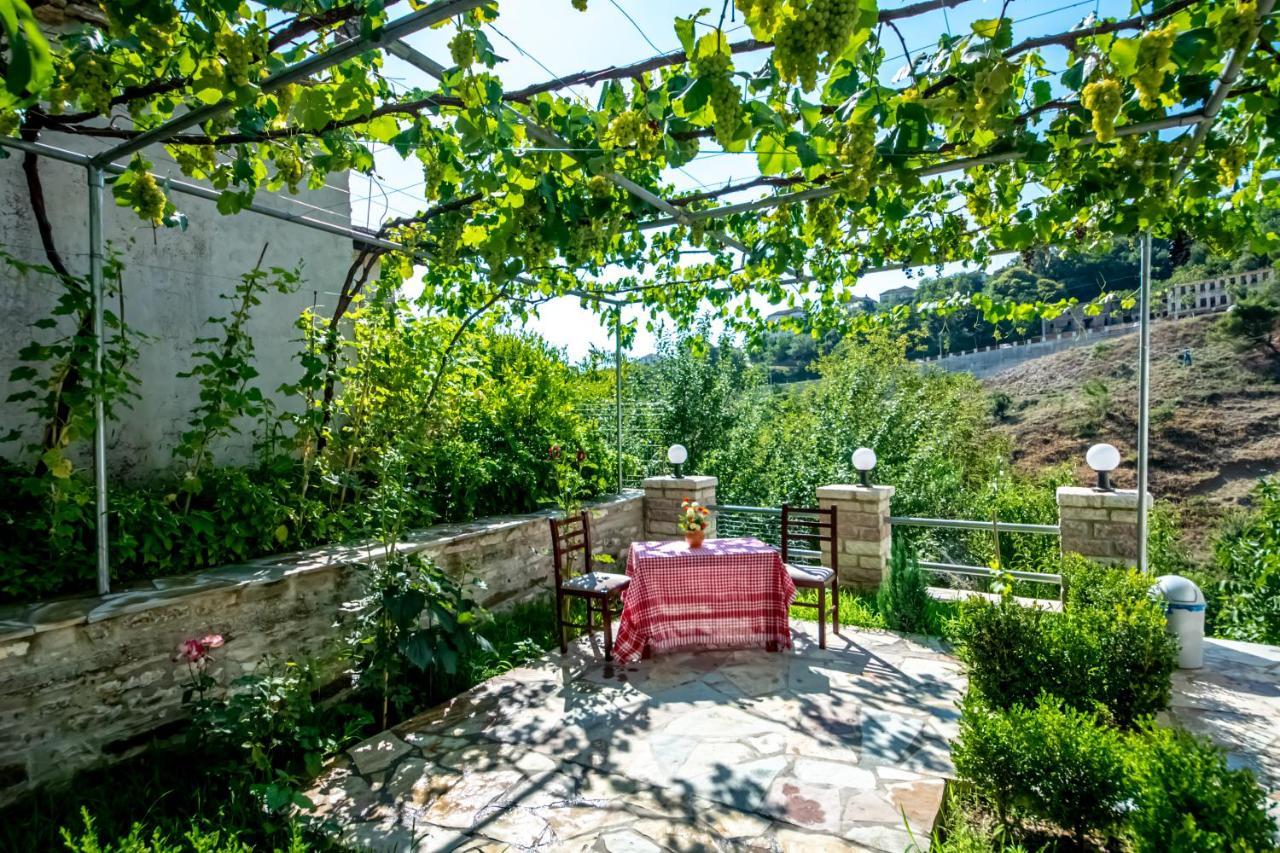 Guest House Garden Gjirokastër 外观 照片